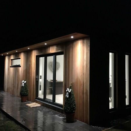 Parkknott Retreat Luxury Lodge With Private Hot Tub Askam in Furness Esterno foto