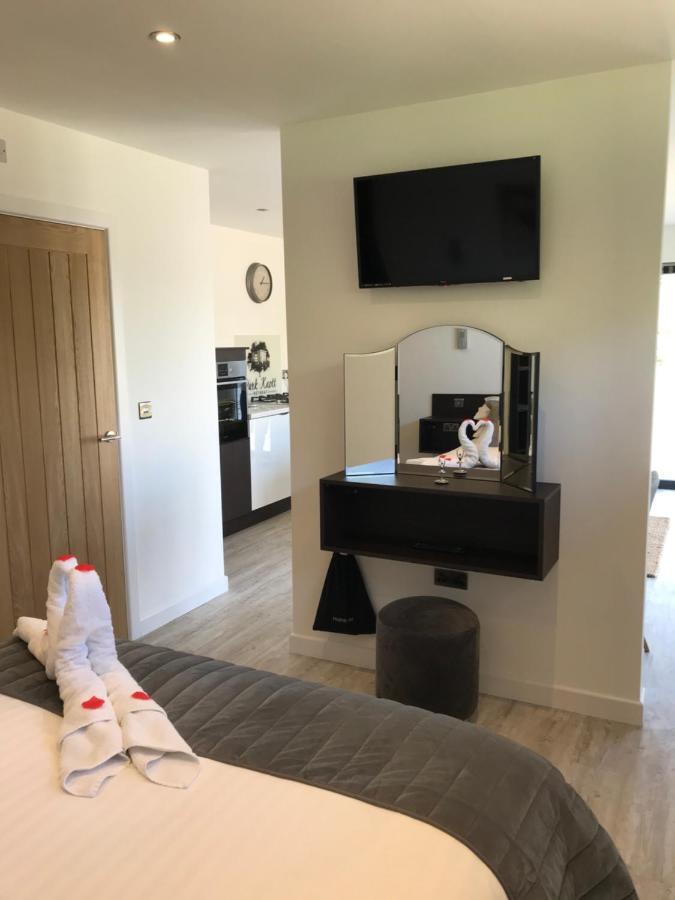Parkknott Retreat Luxury Lodge With Private Hot Tub Askam in Furness Esterno foto